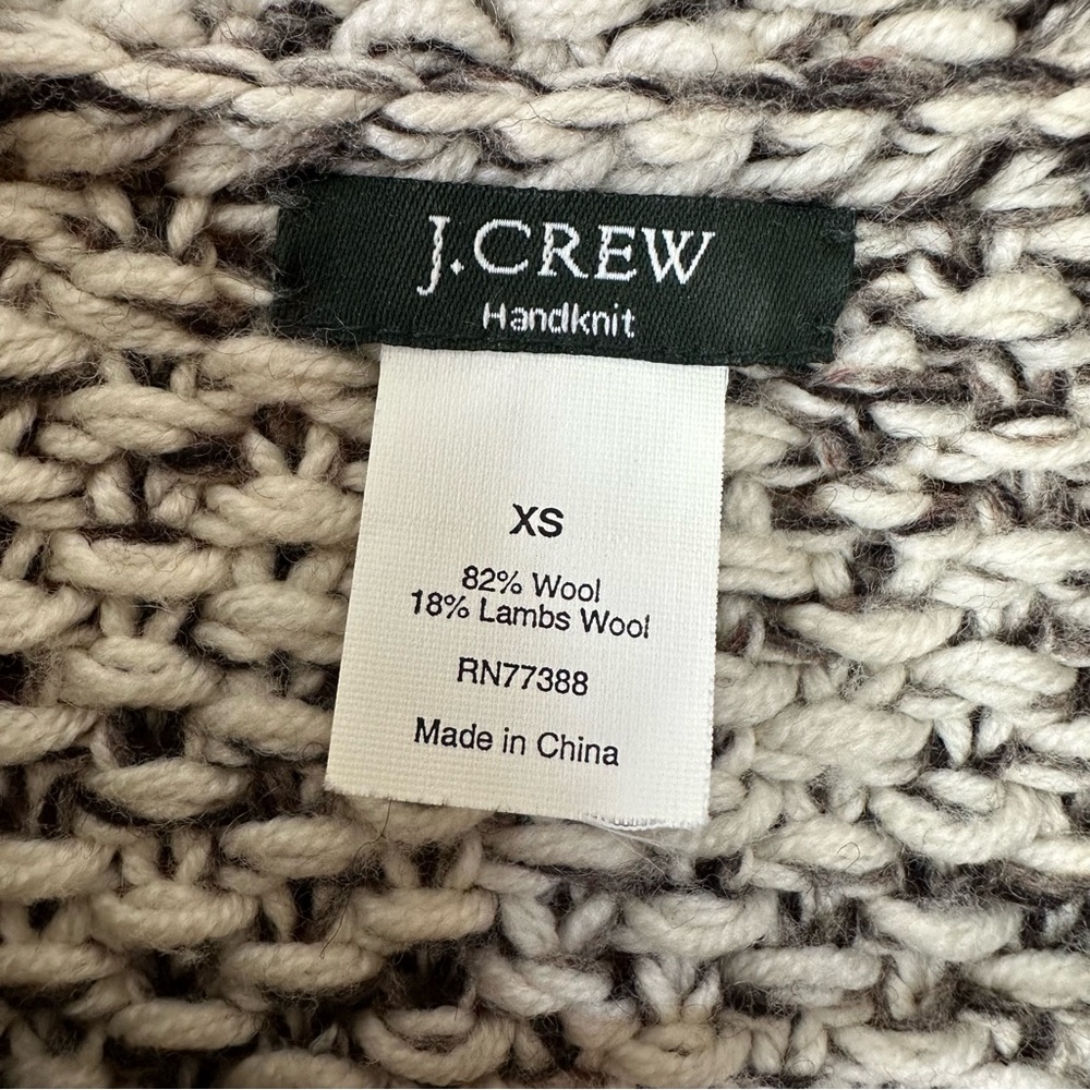 J. CREW Handknit 100% Wool Women's Cardigan Sweater Hook & Eye Closure XS - Picture 4 of 8